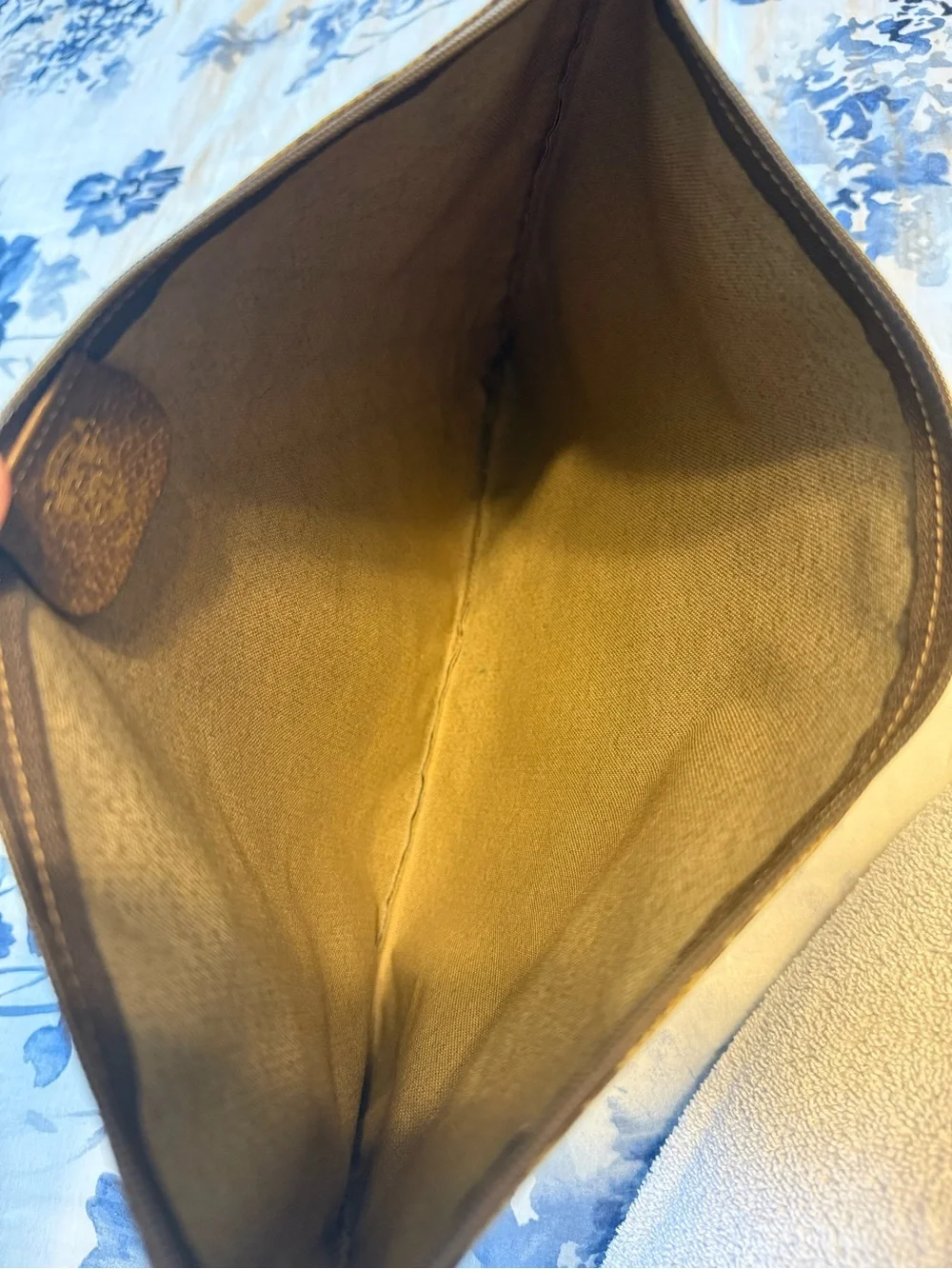 Gucci Portfolio Clutch